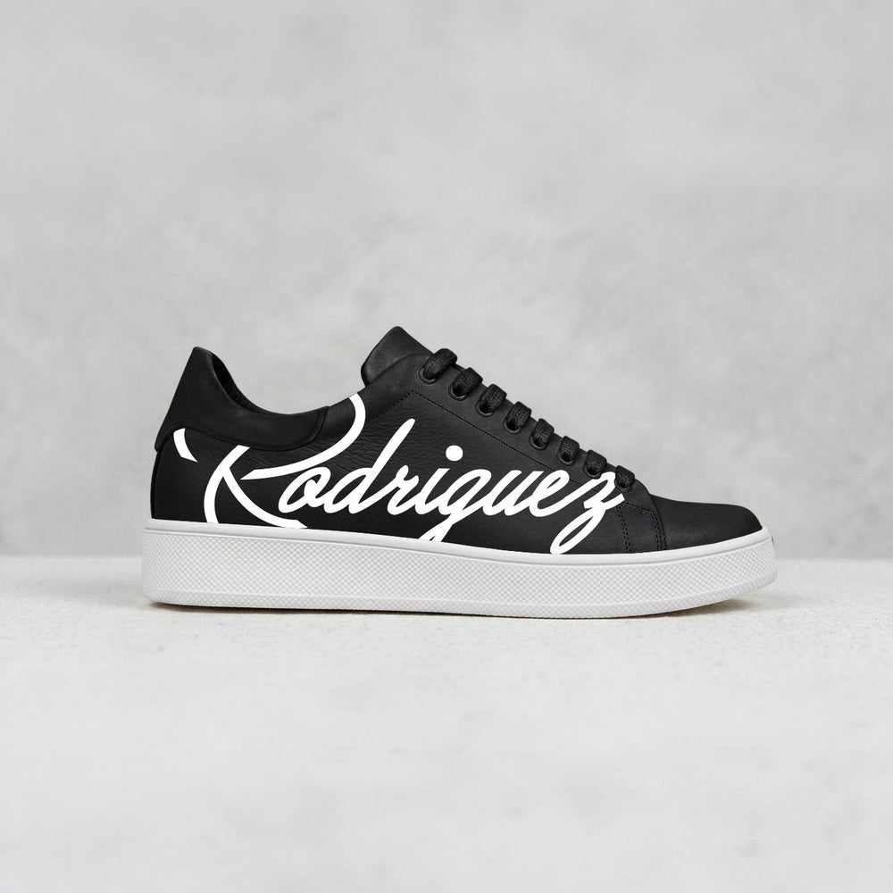 Walk on 3.0 Signed