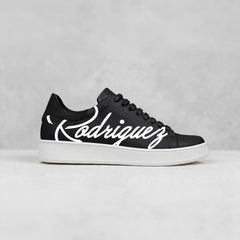 Walk on 3.0 Signed
