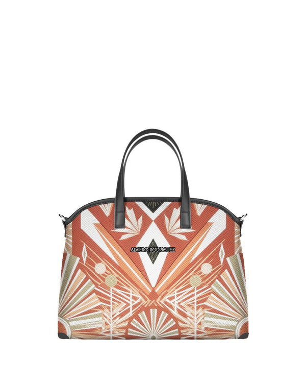 Lady Aztec chic