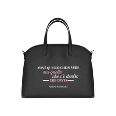 LADY NON E' QUELLO CHE